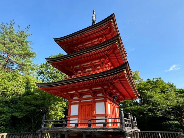 kyoto-half-day-private-tour-gion-geisha-district-kiyomizu