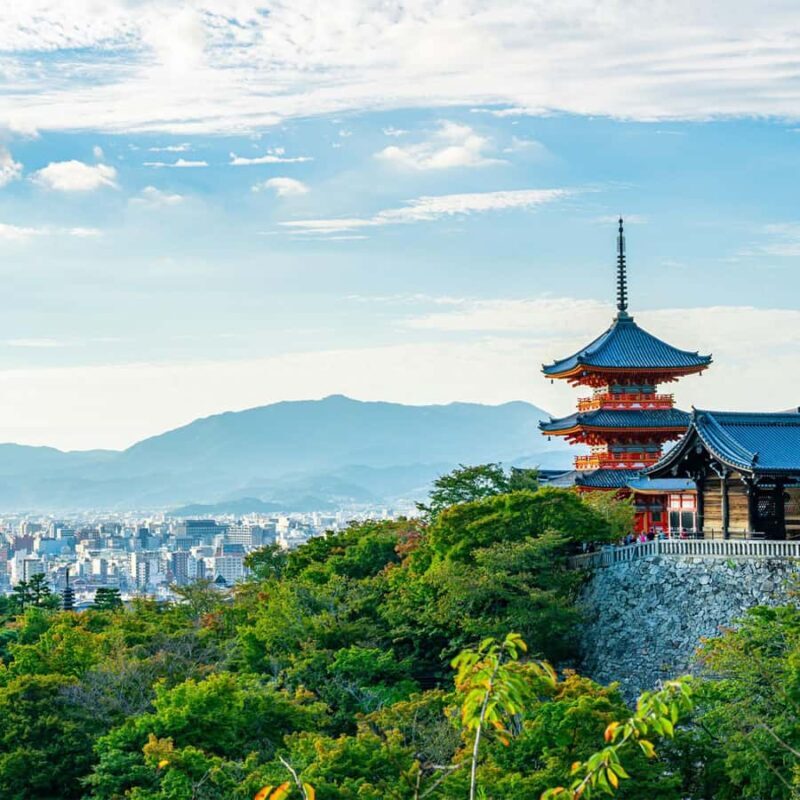 Kyoto: Hidden Gems Guided Walking Tour with a Local - Why This Tour Offers Good Value