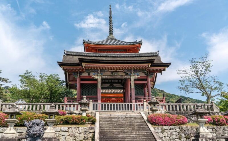 kyoto-highlights-with-nijo-castle-ticket-bamboo-forest
