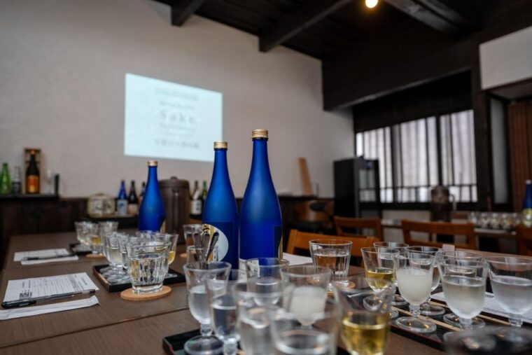 kyoto-insider-sake-experience-with-7-tastings-and-snacks