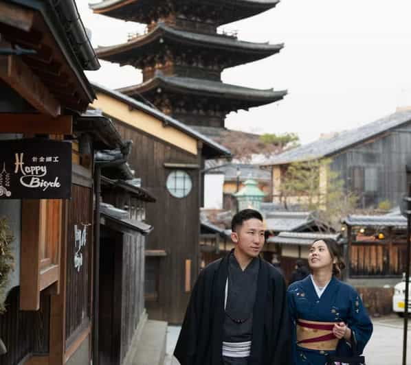 kyoto-instagram-tour-with-a-private-photographer