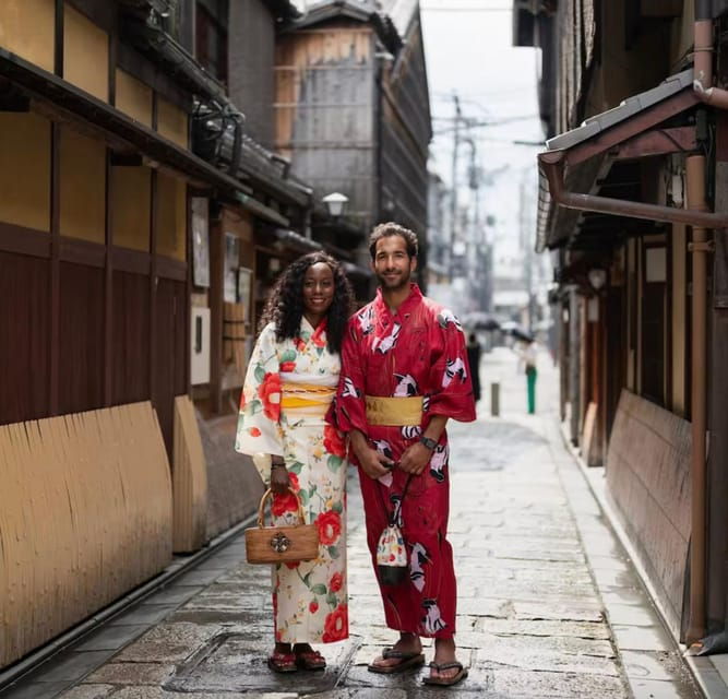 kyoto-instagram-tour-with-a-private-photographer
