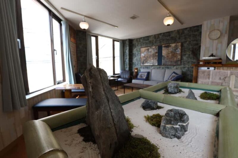 Kyoto: Japanese Language and Origami Class - Key Points