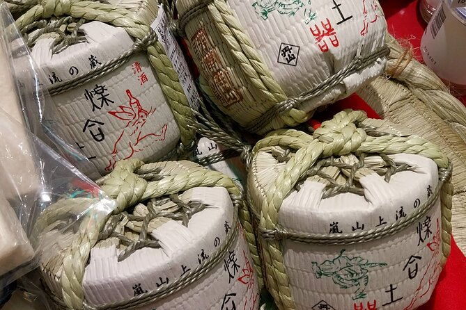 kyoto-karasuma-to-gion-walking-food-tour-with-secret-food-tours