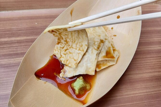 kyoto-karasuma-to-gion-walking-food-tour-with-secret-food-tours