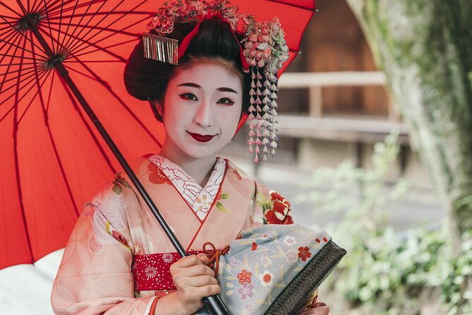 kyoto-kimono-rental-experience-and-maiko-dinner-show