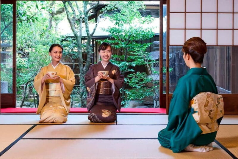 Kyoto: Kimono Tea Ceremony with Matcha and Sweet - Why This Tour Works Well