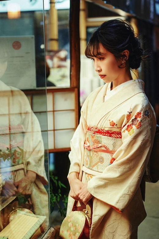 kyoto-kimono-yukata-rental-5-minute-from-kiyomizu-dera