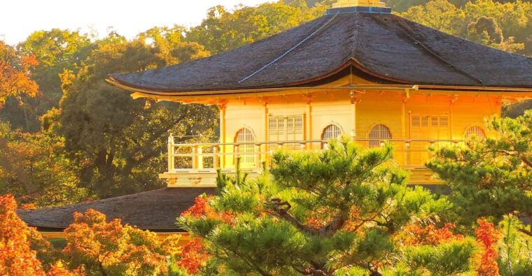 kyoto-kinkaku-ji-autumn-leaves-guided-tour-90-minutes
