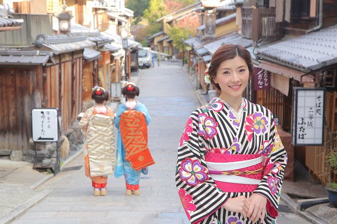 kyoto-kiyomizu-dera-temple-3-minute-walk-to-kimono-plan