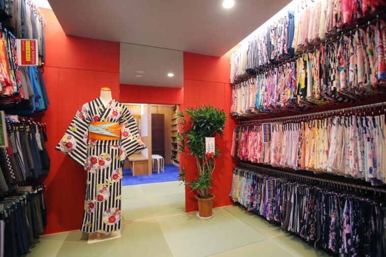 kyoto-kiyomizu-dera-temple-kimono-rental-shiki-sakura