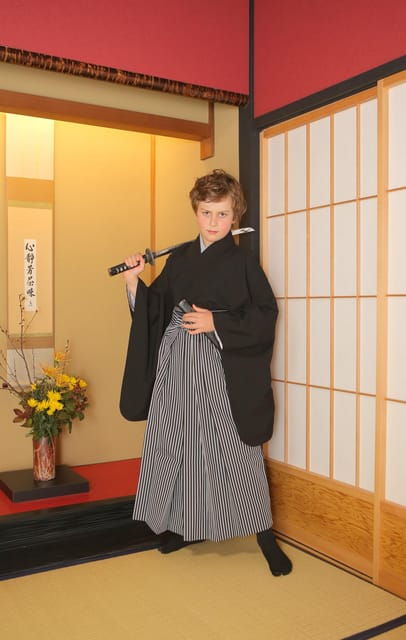 kyoto-kiyomizu-dera-temple-samurai-costume-photo-shoot