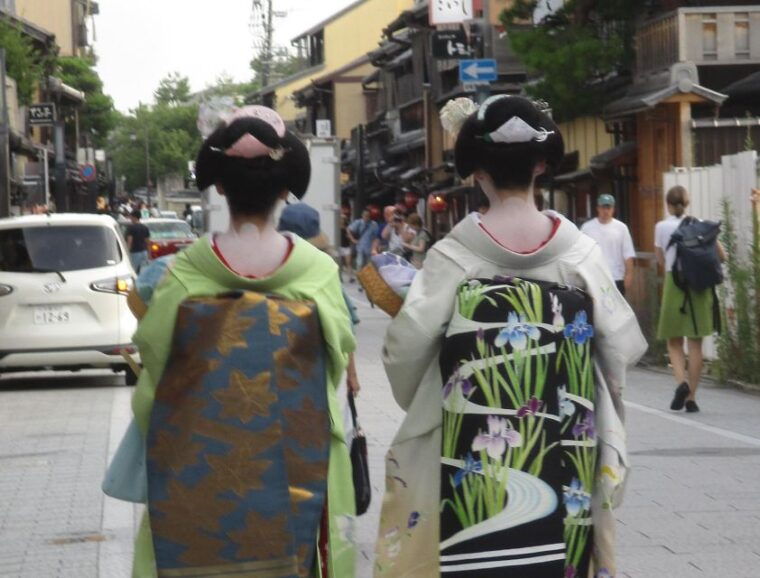 kyoto-kiyomizu-temple-gion-pagoda-geisha-italian-guide