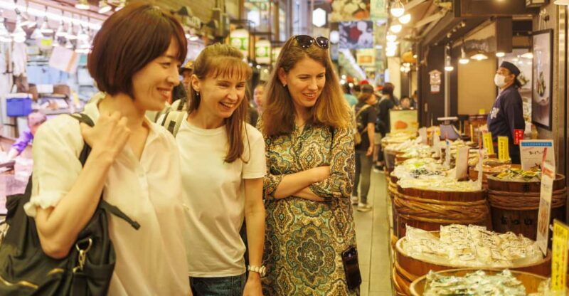 kyoto-local-food-tasting-tour-at-the-nishiki-market