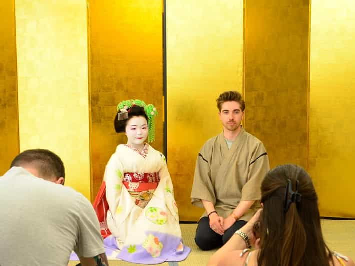 kyoto-meet-and-greet-maiko-show-and-experience