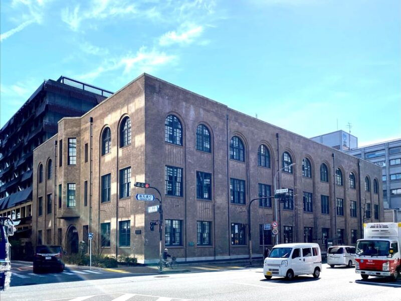 kyoto-modern-architecture-tour-sanjo-area