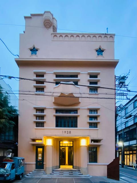 kyoto-modern-architecture-tour-sanjo-area