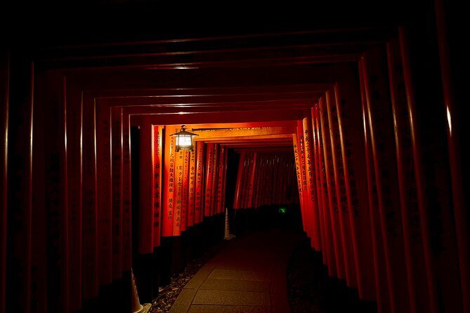 Kyoto Night Walk in Fushimi Inari with 4 Gion Area Highlights - Key Points
