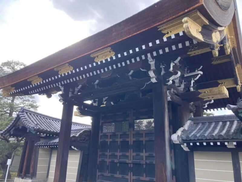 Kyoto: Nijo Castle and Kyoto Imperial Palace Guided Tour - Key Points