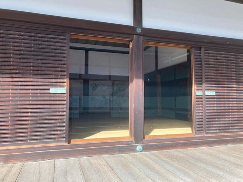 Kyoto: Nijo Castle and Kyoto Imperial Palace Guided Tour - The Walking Tour Experience: What to Expect