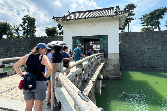 kyoto-nijo-castle-noble-architecture-and-gardens-guided-tour