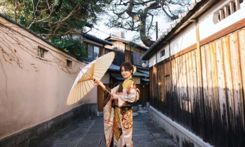Kyoto: Ninenzaka Customized Photo Shoot with Photographer - Key Points