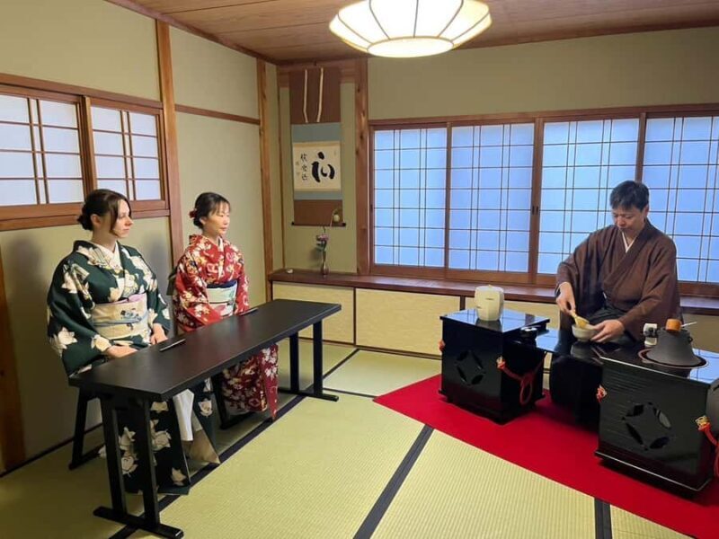 Kyoto Ninenzaka: Tea Ceremony in Old Townhouse with Chairs - Practical Tips for Booking & Participation