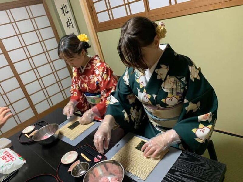 Kyoto Ninenzaka: The Art of Kazarimaki Sushi Rolls Class - What to Expect from the Experience