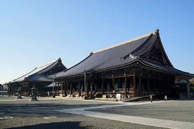 Kyoto: Nishi Honganji, Higashi Honganji, and Ginkakuji Tour - The Experience: A Deep Dive