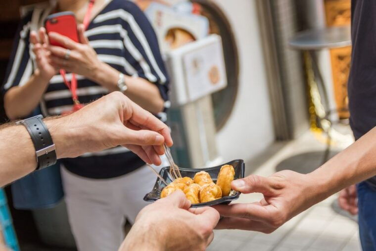 kyoto-nishiki-market-food-tour