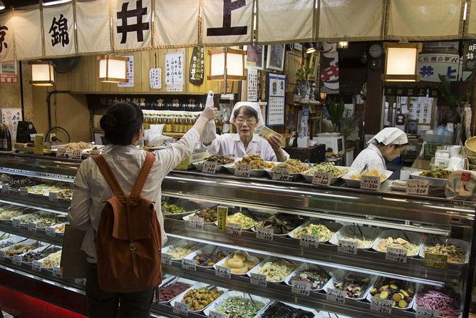 kyoto-nishiki-market-tour