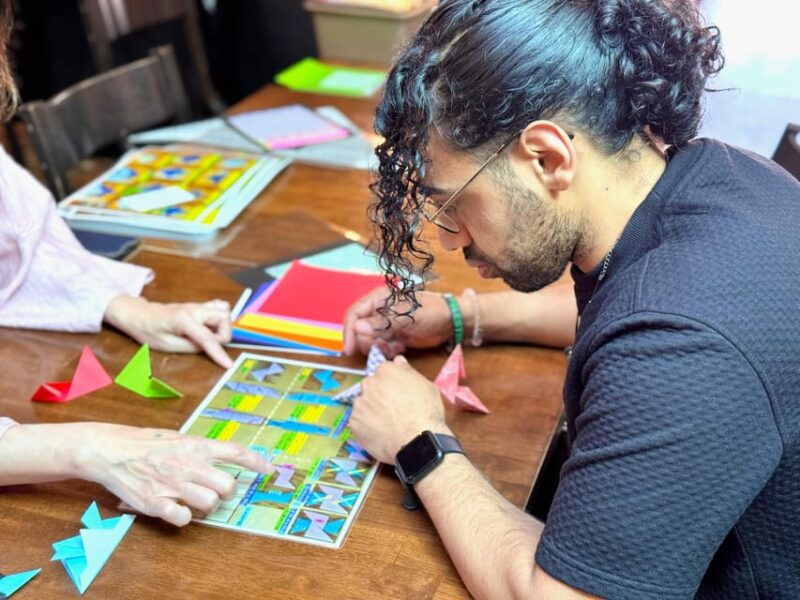 kyoto-origami-folding-paper-workshop