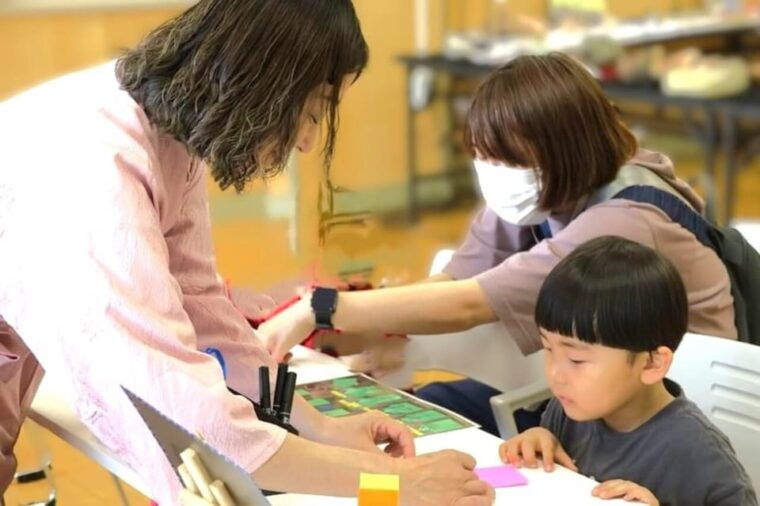 kyoto-origami-folding-paper-workshop