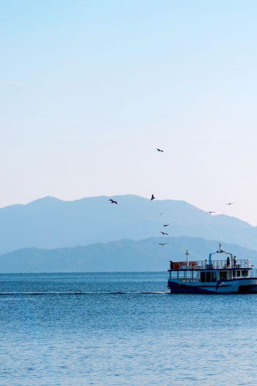 kyoto-osaka-kyoto-white-sandbar-ine-boat-houses-day-trip