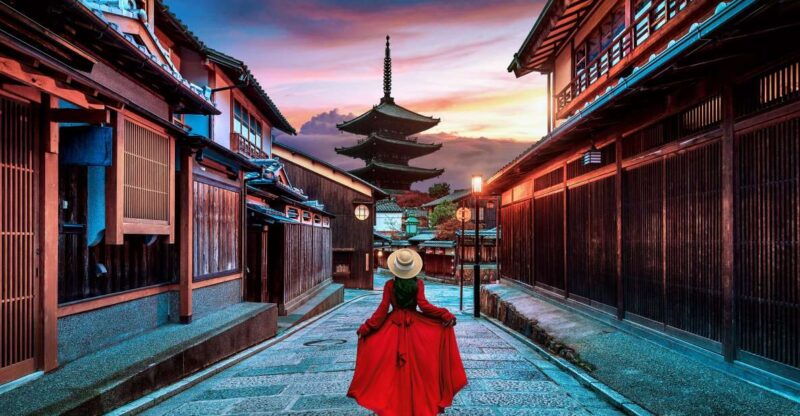 kyoto-photo-tour-experience-the-geisha-district