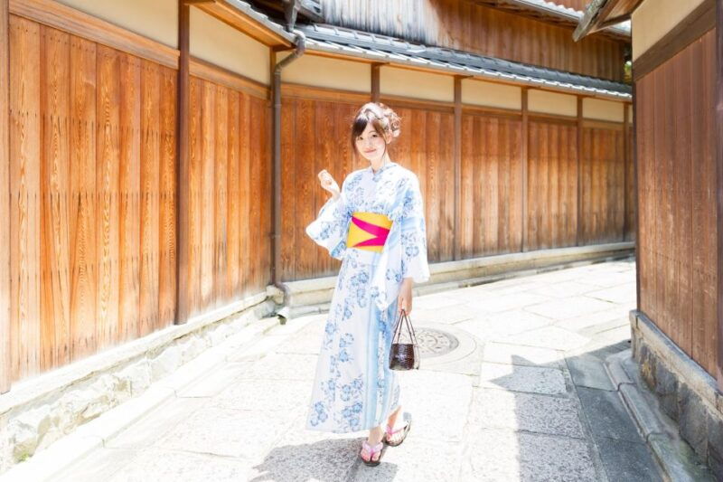 kyoto-photo-tour-experience-the-geisha-district