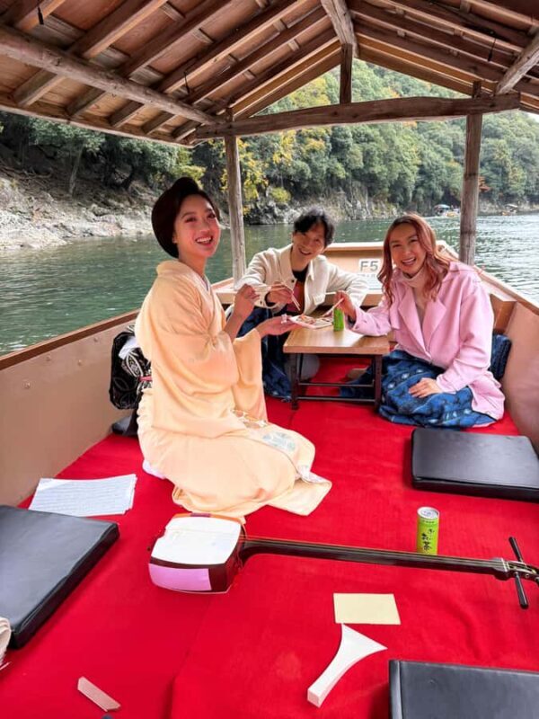 Kyoto: Private Boat Tour with Shamisen and Games - FAQ