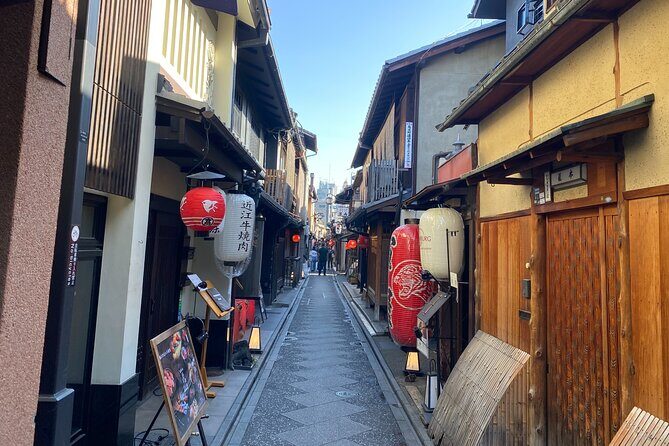 Kyoto Private Car Tour from Osaka to Gion and Fushimi - A Deep Dive into the Experience