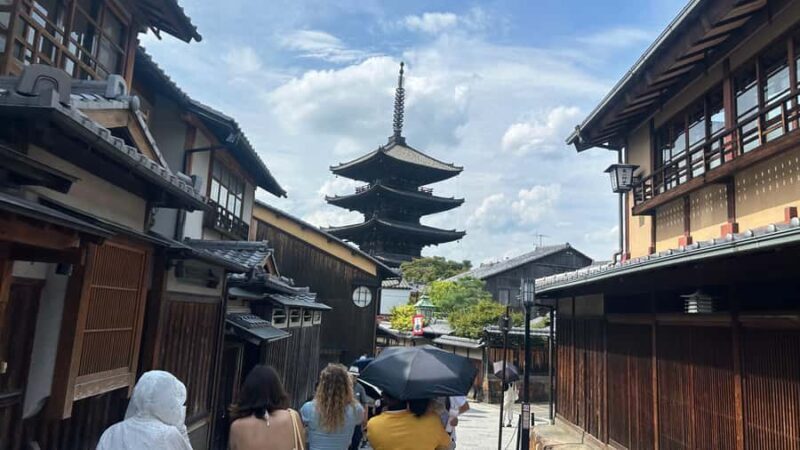 Kyoto: Private Cultural and Historical Tour in Spanish - Exploring Kyoto’s Most Iconic Sites with Your Private Guide