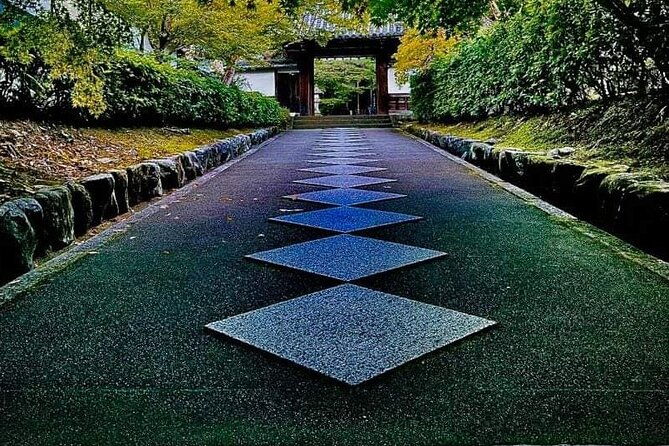 kyoto-private-customizable-sightseeing-tour-by-car-up-to-9-people