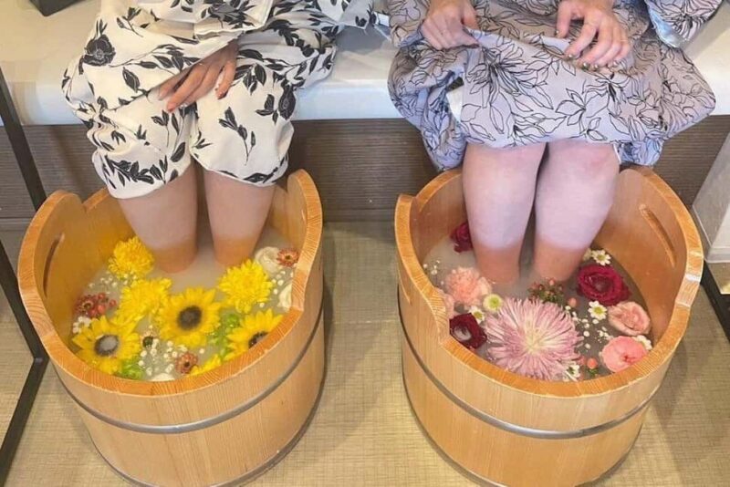 Kyoto: Private Licensed Guided Walking Tour with Foot Spa - Who Should Book This Tour?