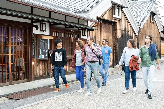 kyoto-sake-tasting-near-fushimi-inari