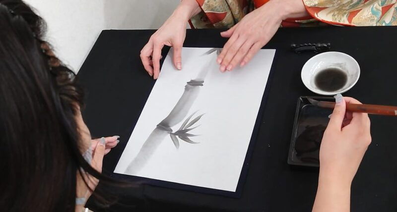 kyoto-sumi-ink-and-brush-calligraphy-experience