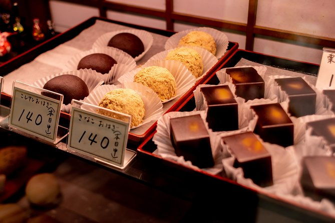 kyoto-sweets-desserts-tour-with-a-local-foodie-private-custom