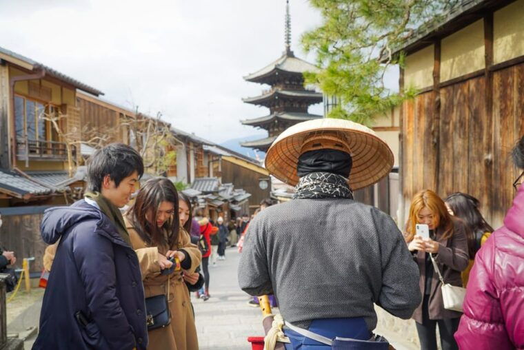 kyoto-tea-ceremony-kiyomizu-dera-temple-walking-tour