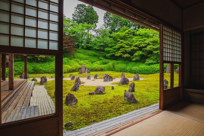 Kyoto The Iconic Fushimi Inari Shrine and Hidden Gems - Discovering Serenity at Komyo-in Temple