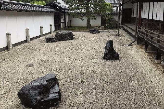 kyoto-the-path-less-traveled-private