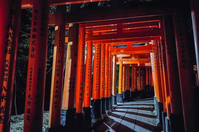 kyoto-tour-by-private-van-private-bamboos-fushimi-red-gates