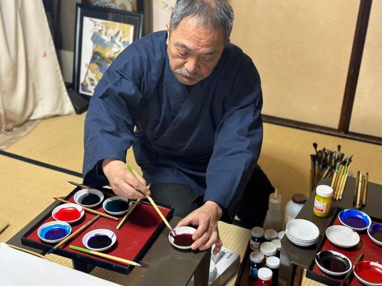 kyoto-traditional-yuzen-dyeing-experience