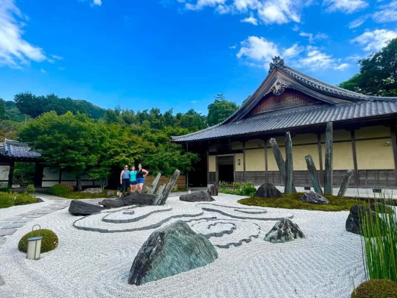 Kyoto : True Kyoto Avoid the crowds E-Bike Tour - The Sum Up